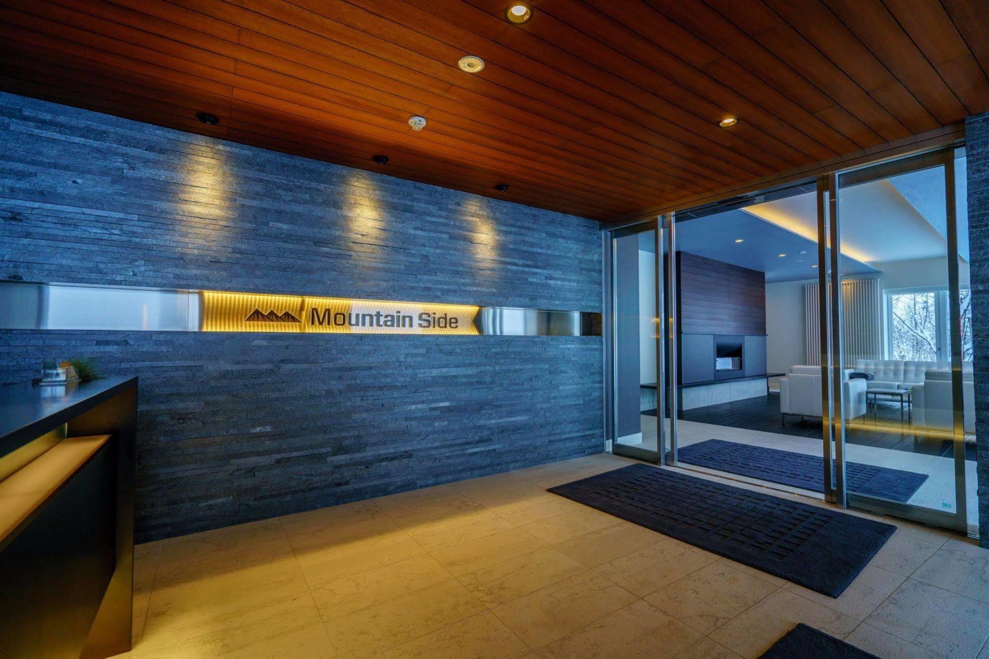 Mountain Side Hakuba Hotel Exterior photo